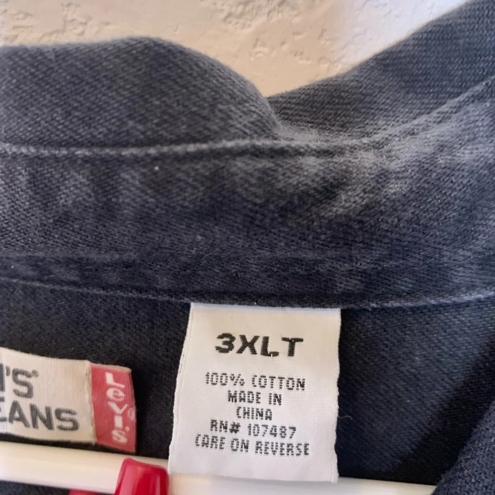 Levi’s Black Sleeveless Button Down 3XLT Shirt